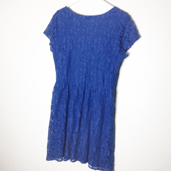 Sunny Leigh Blue Lace Midi Dress - Picture 2 of 6